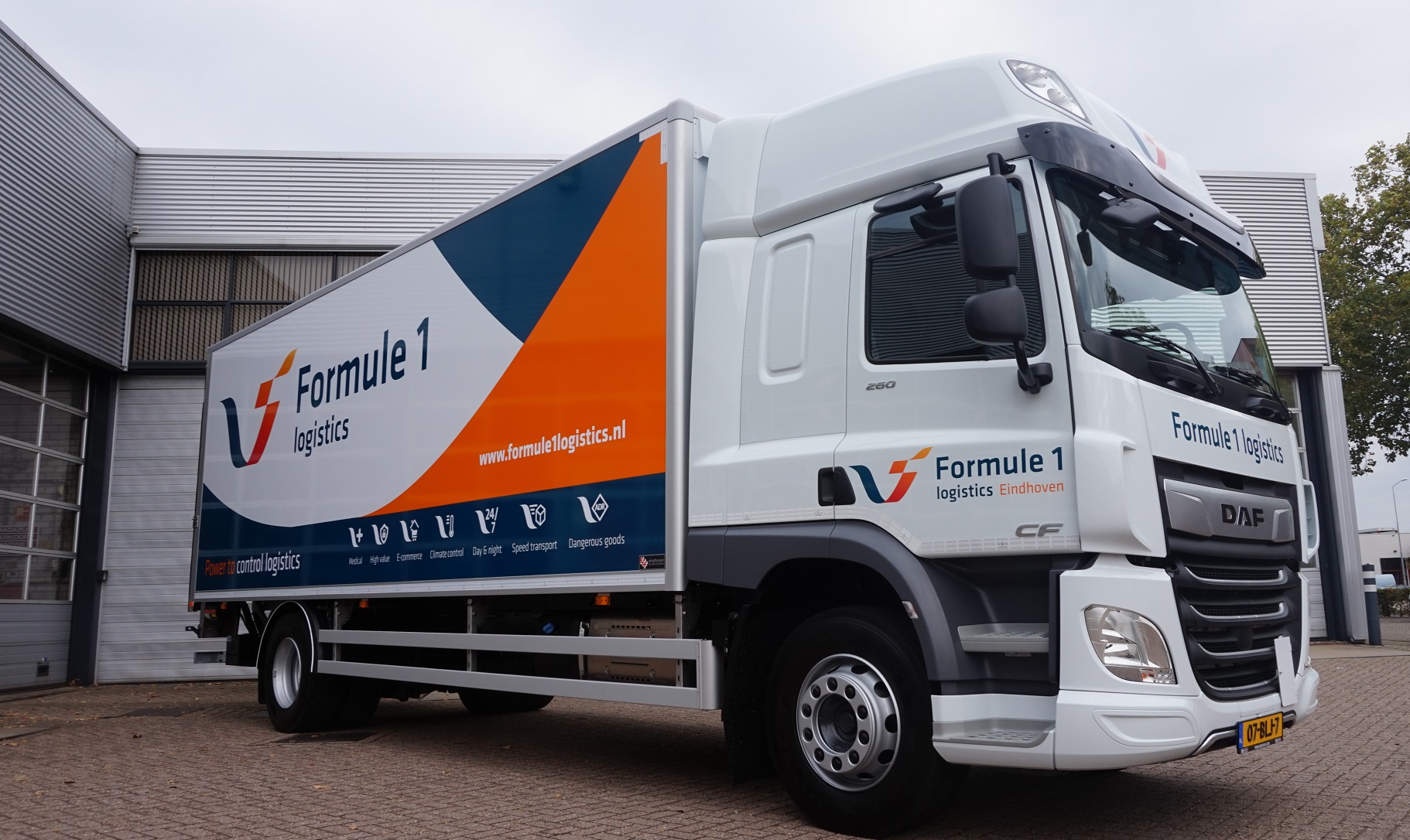 DAF-CF-Formule-1-Logistics