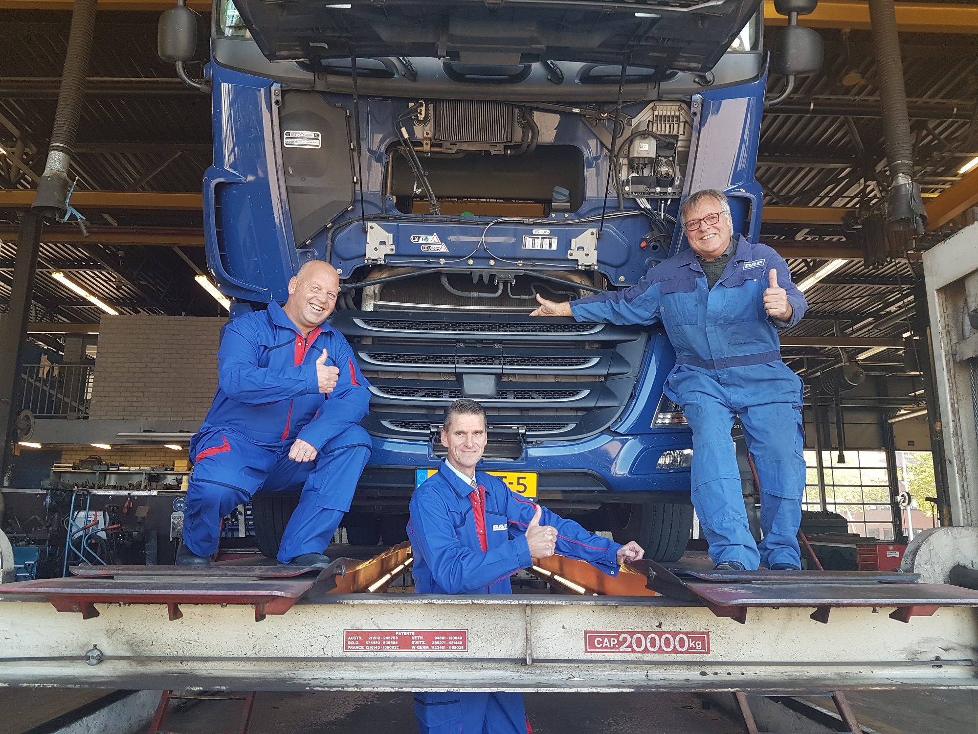 Daf monteurs bij XY Excellence Campagne DAF Nederland aftrap