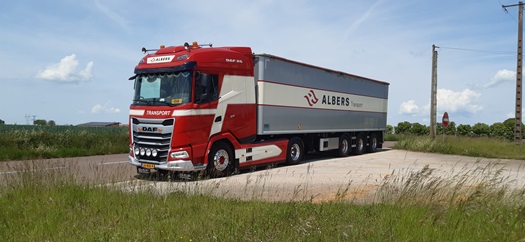 ALBERS GROEP INVESTEERT IN VIJF DAF XG-TREKKERS