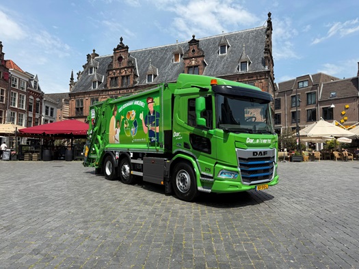 1-Eerste-elektrische-inzamelwagen-van-Dar