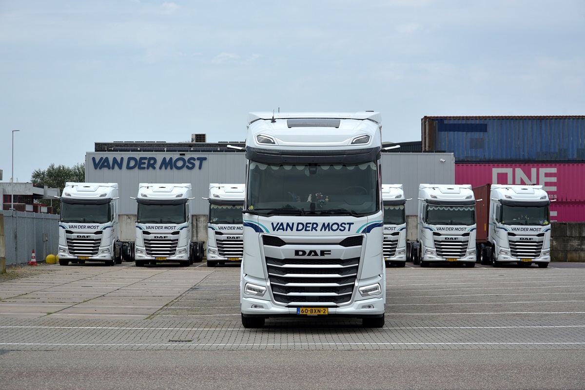 Van-der-Most-transport-10