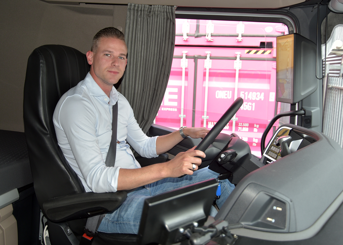 Van-der-Most-Transport-24