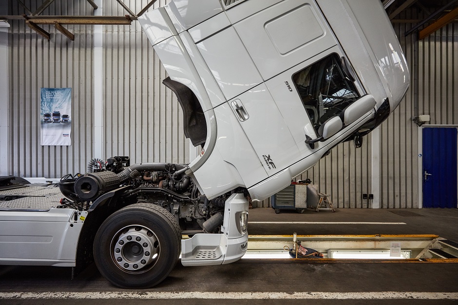 DAF Kennisbank Vrachtwagen cabine kantelen