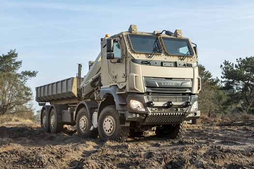 Eerste-DAF-CF-Military-trucks-geleverd-aan-Belgische-Defensie-02